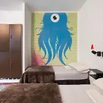 Home Youth Hostel By Feetup Hostels