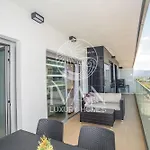Casa Robert Ivan Luxury Homes 6ªplta Norte 1ªlinea