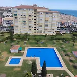 Abril Torrox Playa