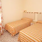 Villa Gaudi Con Piscina