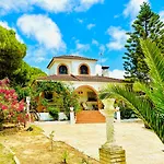 Agradable Casa De Campo Con Piscina En La Barrosa
