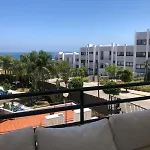 Vistas Al Mar En Jardines Del Mar Mediterraneo