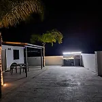 Chalet Con Encanto En Conil Solo Familias Y Parejas