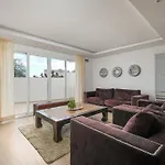 Spacious Villa That Has It All!