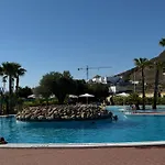 Casa Montana Near The Coast