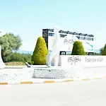 Espectacular Chalet Adosado De Lujo 