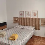 Casa Clara Vivienda Con Patio Exterior Y Barbacoa