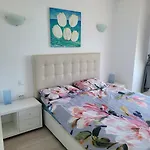 Casa Del Mar On Calahonda Beach Frontline