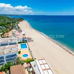 Uhc Riviera Family Apartments
