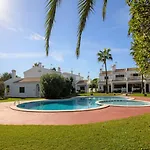 Casa Adosada Con Piscina Y Jardin Playa Romana Albert Villas