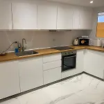 Sea Breeze Apartment
