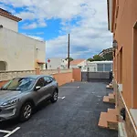 Bonita Casa Con Piscina Comunitaria A 100 Metros Del Mar