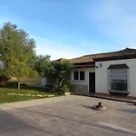 Espectacular Chalet Con Piscina Y Porches