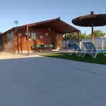 Encanto Casa De Madera Con Piscina Privada