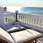 Mara'S Apartments Torremolinos Seaviews - First Line Beach - Duplex Penthouse