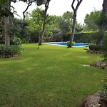Villa Castella Acogedora Casa Para Familias Con Piscina Y Jardin Cerca Del Mar