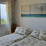 Garden Sea View Apartment Near Beach