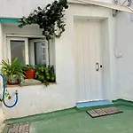 Rosa De Los Vientos: Estudios