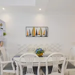 Cubo'S El Faro Beach Apartment With Pool