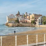 Mediterrani Vacaciones Perfectas Y Vistas Al Mar