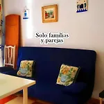Apartamento Trafalgar En Conil Con Aire Acondicionado, Ideal Para Familias Y Parejas - Es-180-232