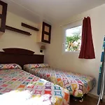Casa Con Piscina Privada, Ideal Para Familias Y Parejas, Cerca De La Playa En Conil - Es-180-125
