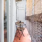 44Poc1062 - Studio Newly Decorated In Poble Sec