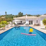 Casa La Maroma - Spacious And Quiet Family Home