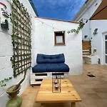 Calo'S Place