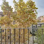 Live Like A Local In Eixample