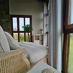 El Eden De Tete 207A