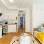Apartamento De 2 Dormitorios Con 40Mt De Terraza Y A 250Mt De La Playa Del Zapillo