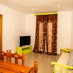 Apartamentos Catalina