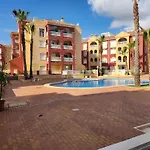 Spacious 3 Bedroom 2 Bathroom Apartment - Puerto Marina Complex