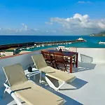 Mar De Fondo Apartamentos