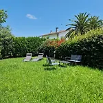Apartamento Con Jardin Y Parking Privado
