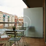 Bonito Alojamiento Cerca De Estacion De Sants