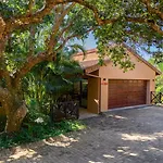 San Lameer Villa - 14306 - 5 Bedroom Luxury - 10 Pax - San Lameer Rental Agency