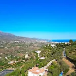 Casa Jane Large 7 Bed Villa With Private Pool And Tennis Court