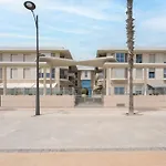 Seaside Modern Flat