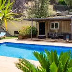 Villa Llum With Views, Pool 25 Minutes From Bcn