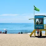 Pyr Beach And Pool Studio II