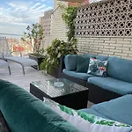 Spacious Penthouse With Big Private Terrace & View
