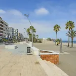 Cubo'S Estepona Oceanview Apartment & Free Parking