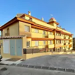 4New, 2 Bed 2 Bath Apartment Built 2024 With Community Pool And Local Beach
