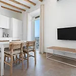 Hauzify I Apartament Sol