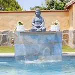 Villa Zahara De 3 Habitaciones Con Piscina