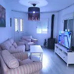 House Maruja Includes 2 Complet Apartments With Wifi & Jacuzzi