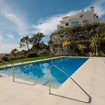 Holiday In Ground Floor Apartment In Marbella Club Hills, Benahavis