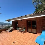 Habitacion Con Hermosas Vistas A Bilbao
